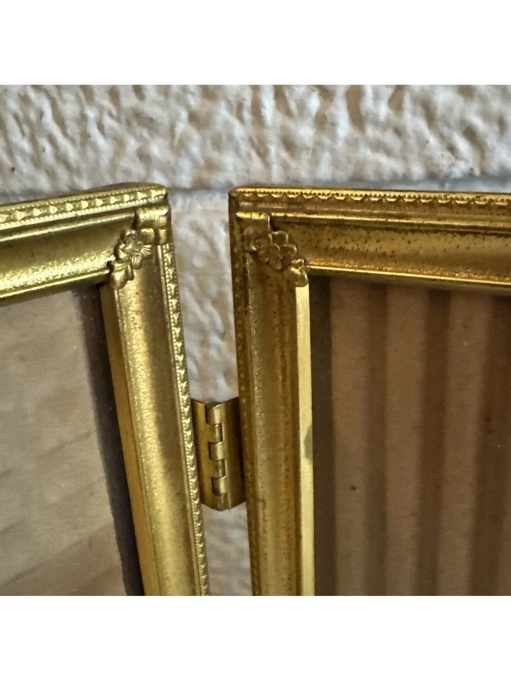 VINTAGE ORNATE LEMON GOLD DANISH BI-FOLD 5X7 PICTURE FRAME